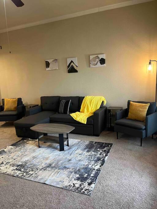 Hill Country Hiatus! Apartment Austin Exterior photo